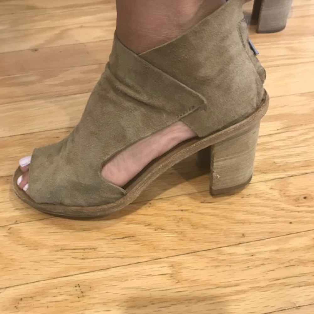 Officine Creative Suede Open Toe Booties